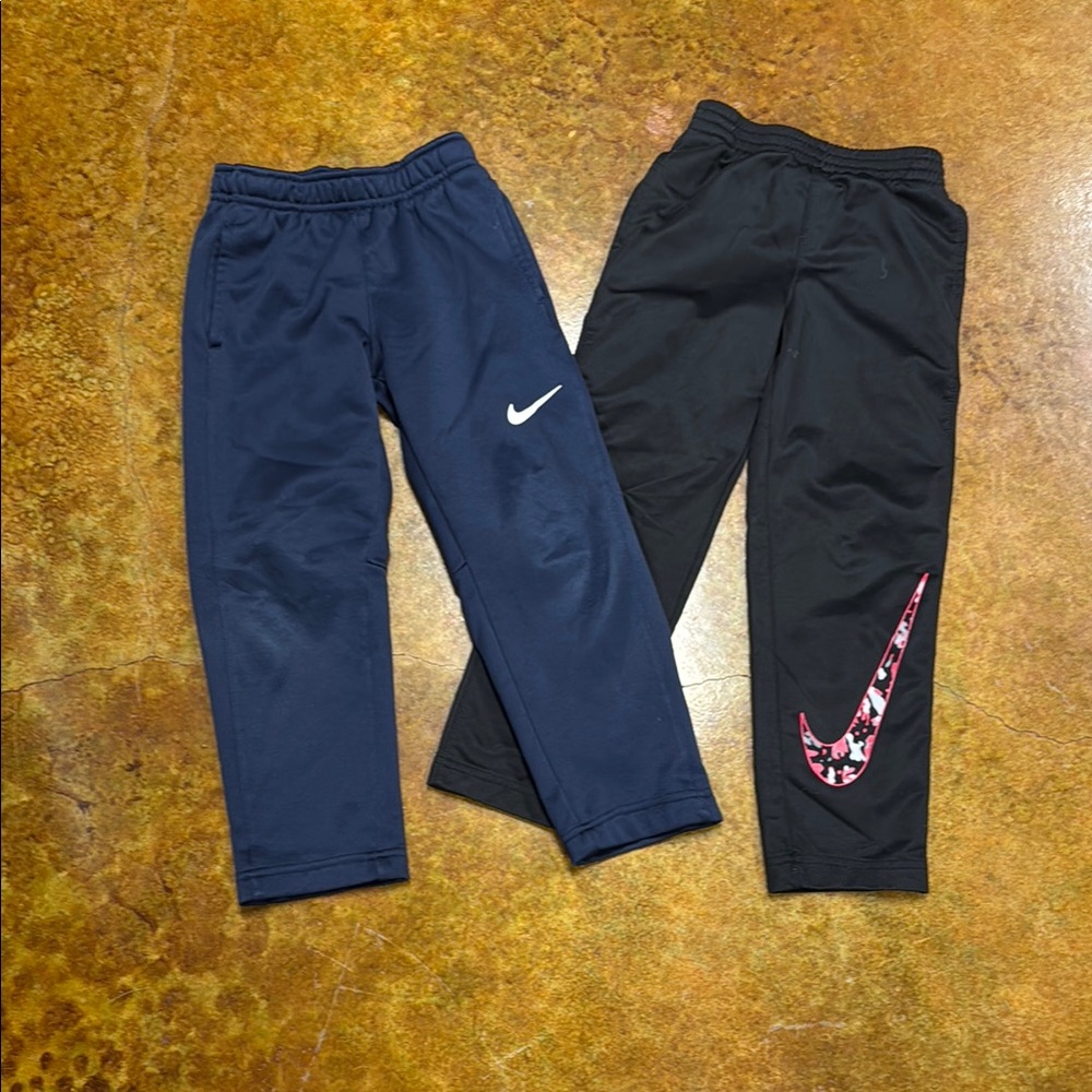 Nike Kids' Navy and Black Sweatpants Set Sz 5
